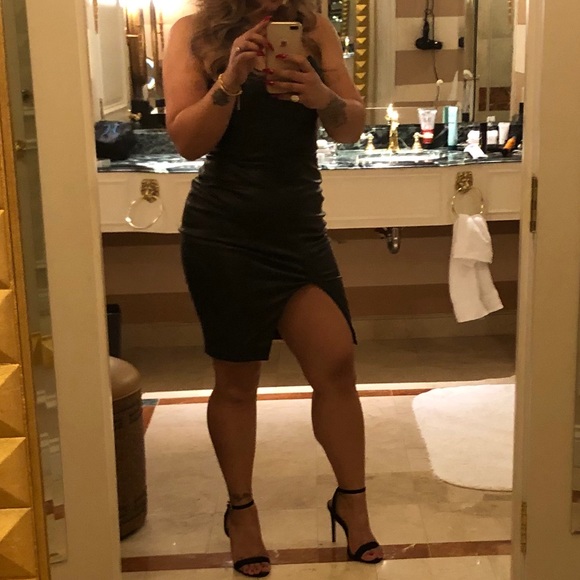 Leather dress - Picture 3 of 9